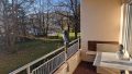 überdachter Balkon mit Süd-Ausrichtung