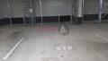 Tiefgaragenstellplatz mit abschließbaren Stauraum
